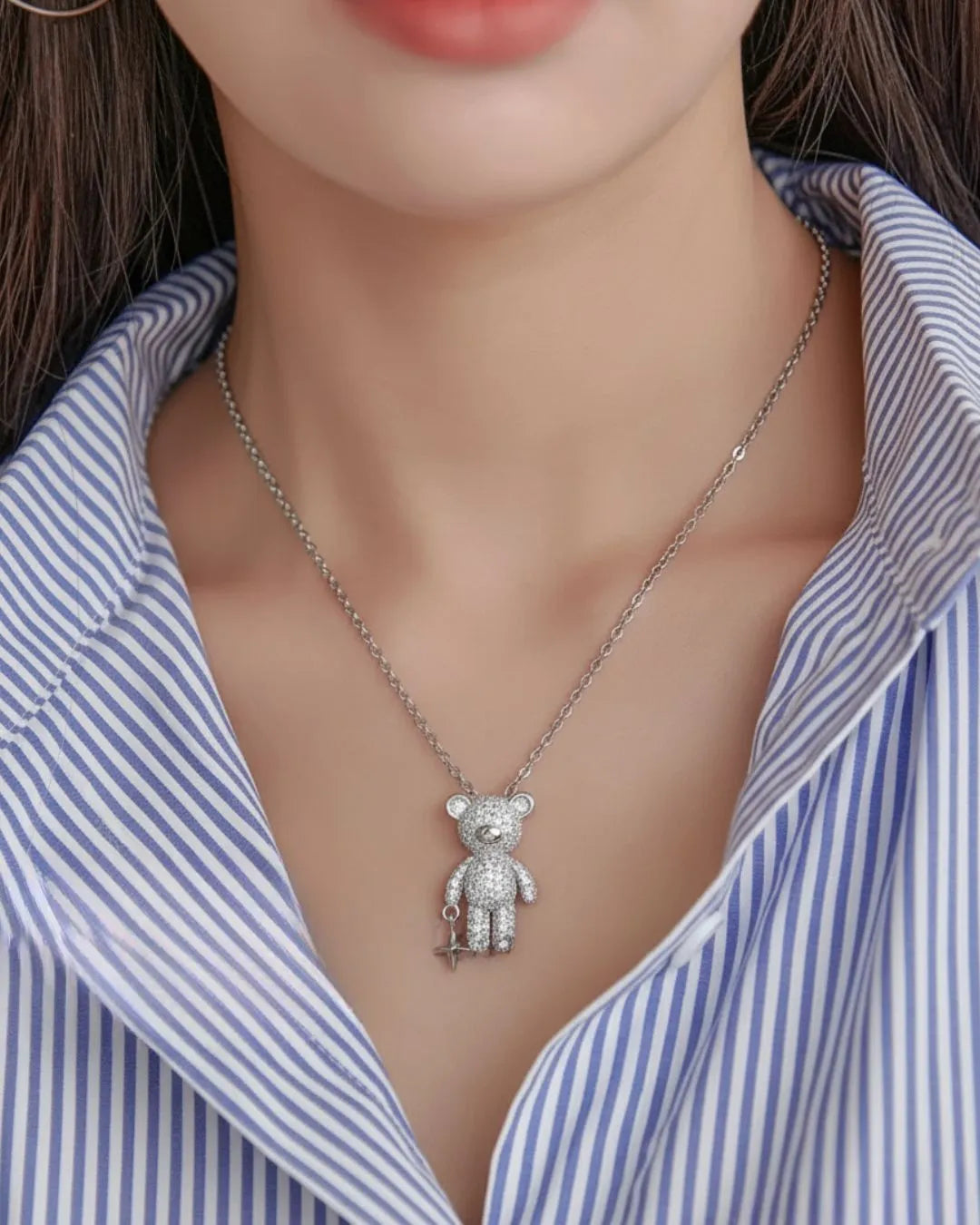Shimmering Crystal Teddy Bear Pendant for a Whimsical Luxury Look