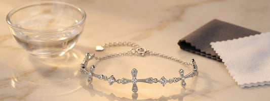 How to Care for your Sterling Silver 925 Bracelet So It Shines for Years
