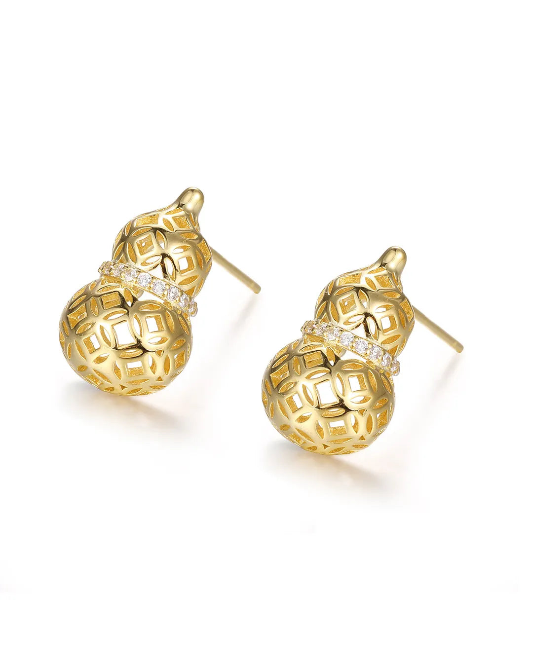 Brilliant Cluster Earrings Designed for a Luxurious Formal Style