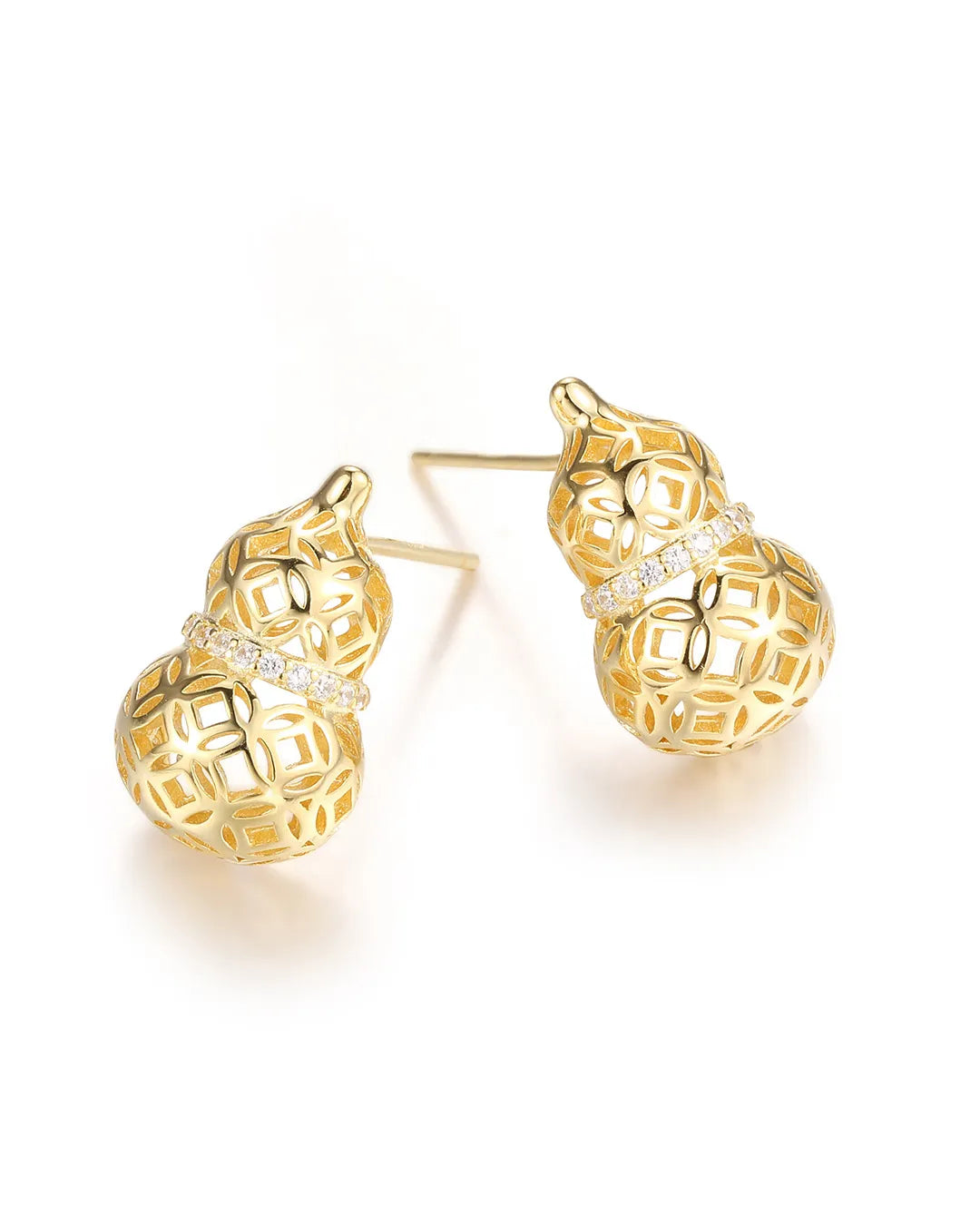 Brilliant Cluster Earrings Designed for a Luxurious Formal Style