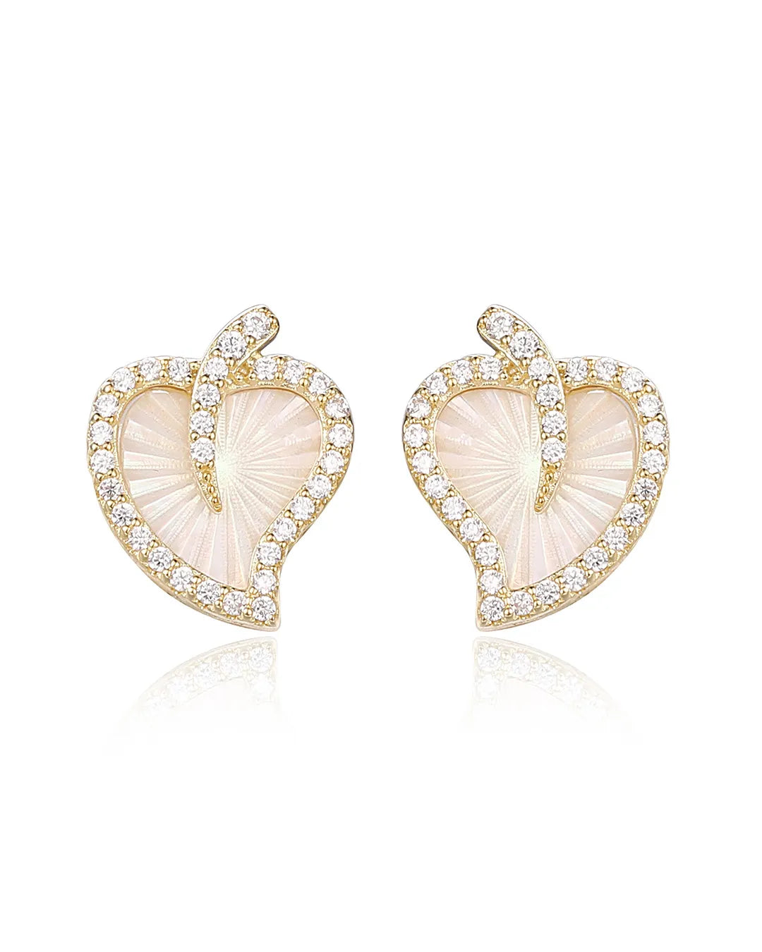 Stunning Gold Leaf Earrings Inspired by the Beauty of Nature