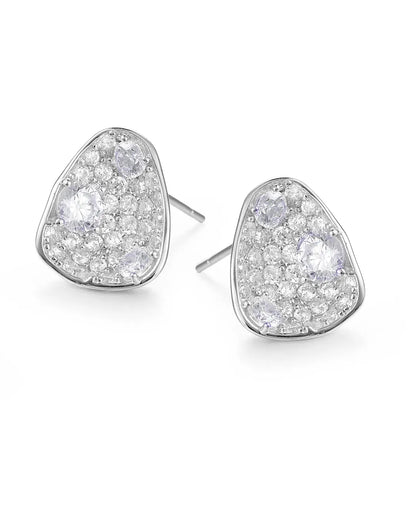 Romantic Diamond Heart Earrings Crafted for Maximum Brilliance