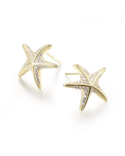 Bright Gold Starfish Earrings for a Sunny and Beachy Fashion Vibe