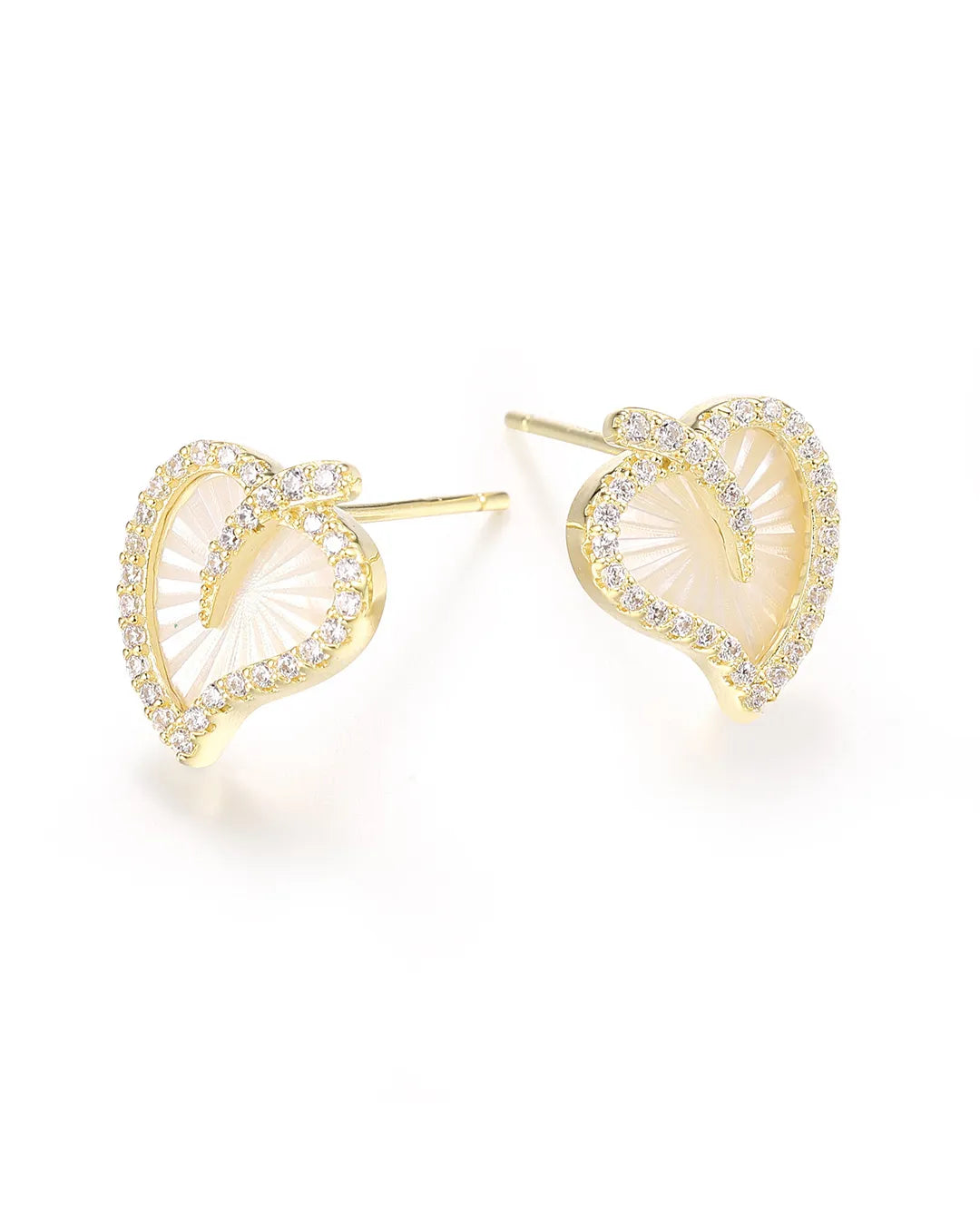 Stunning Gold Leaf Earrings Inspired by the Beauty of Nature