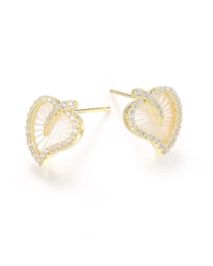 Stunning Gold Leaf Earrings Inspired by the Beauty of Nature