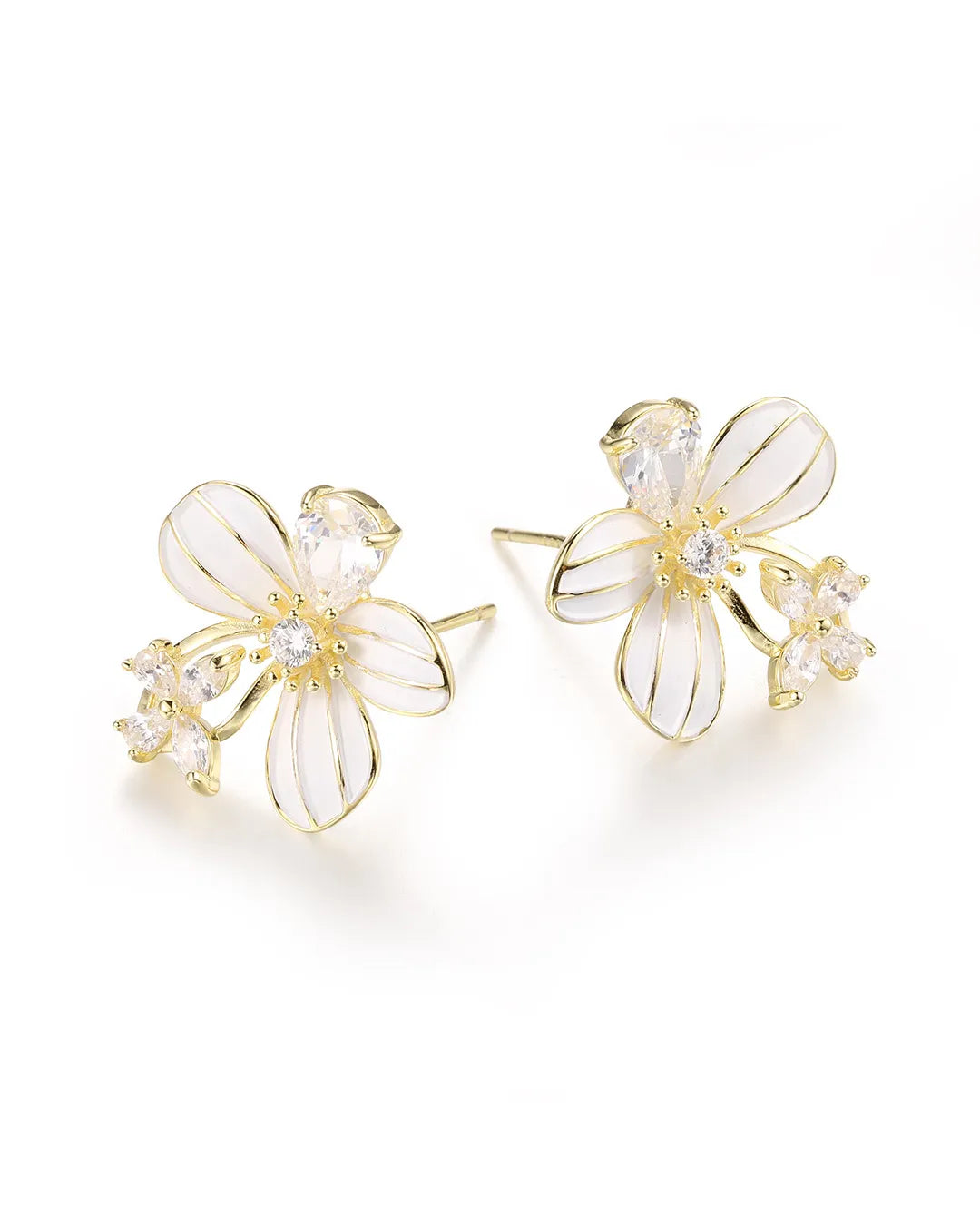 Delicate Flower Gold Stud Earrings for a Feminine and Elegant Look