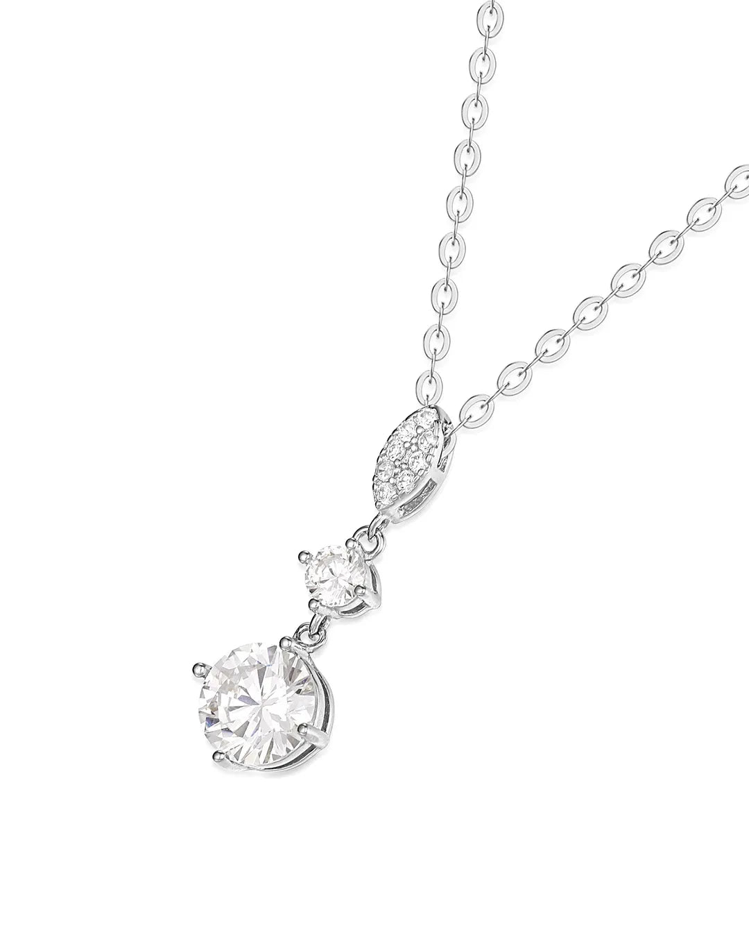 Gorgeous Silver Drop Necklace with a Modern and Sleek Aesthetic