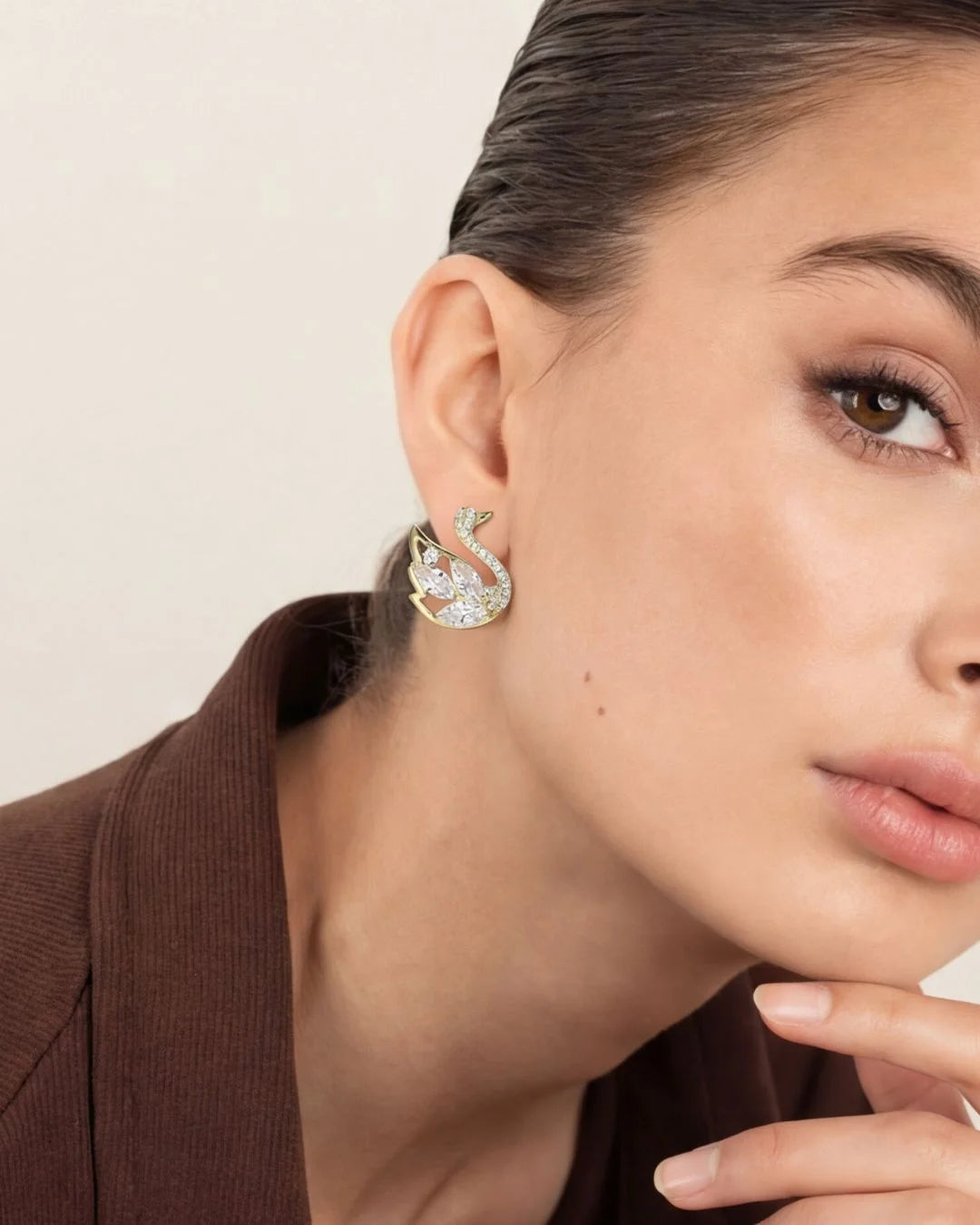 Sophisticated Gold Swan Earrings for a Luxurious and Graceful Look