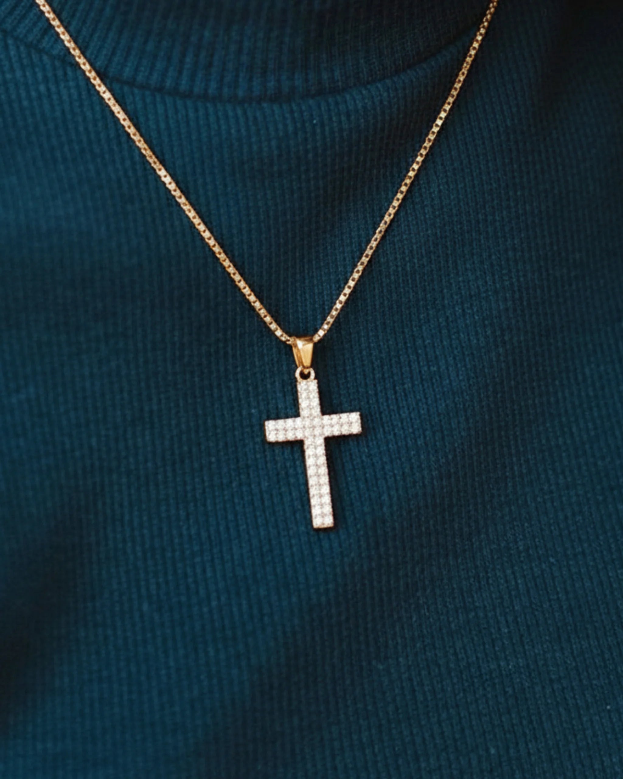 Gold Cross Necklace Designed for Daily Faith and Grace