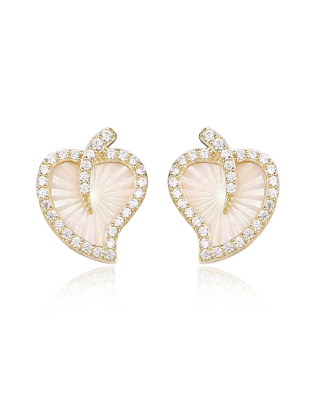 Stunning Gold Leaf Earrings Inspired by the Beauty of Nature